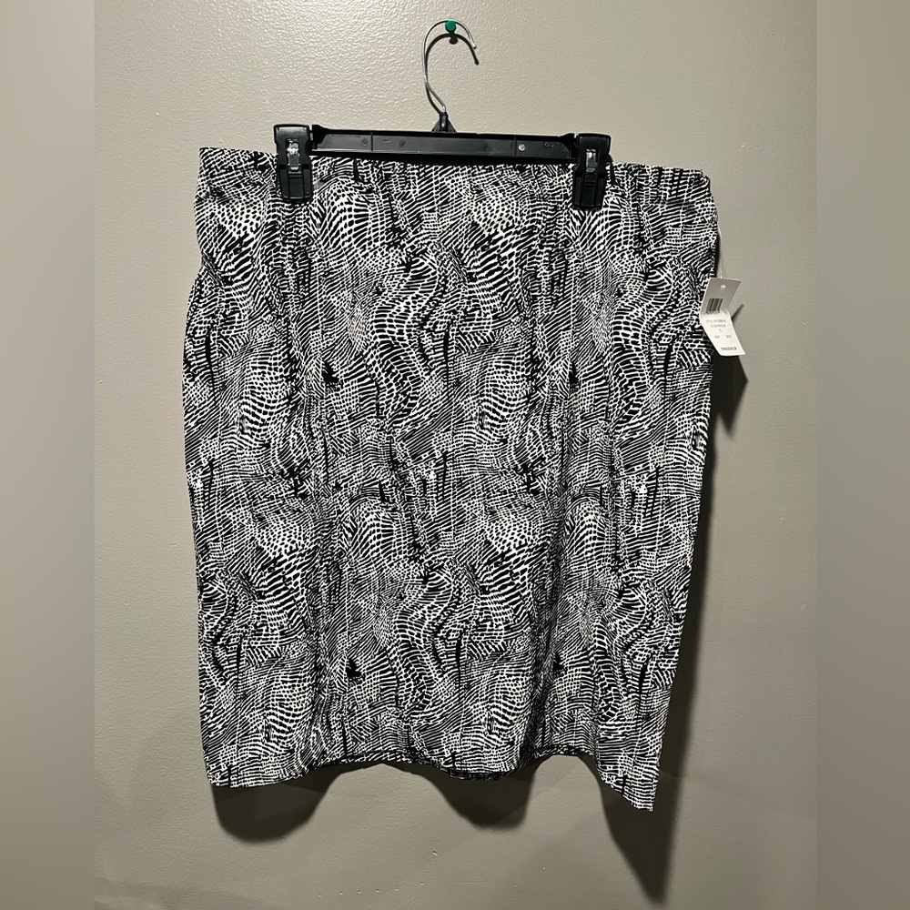 89thMadison black/skirt